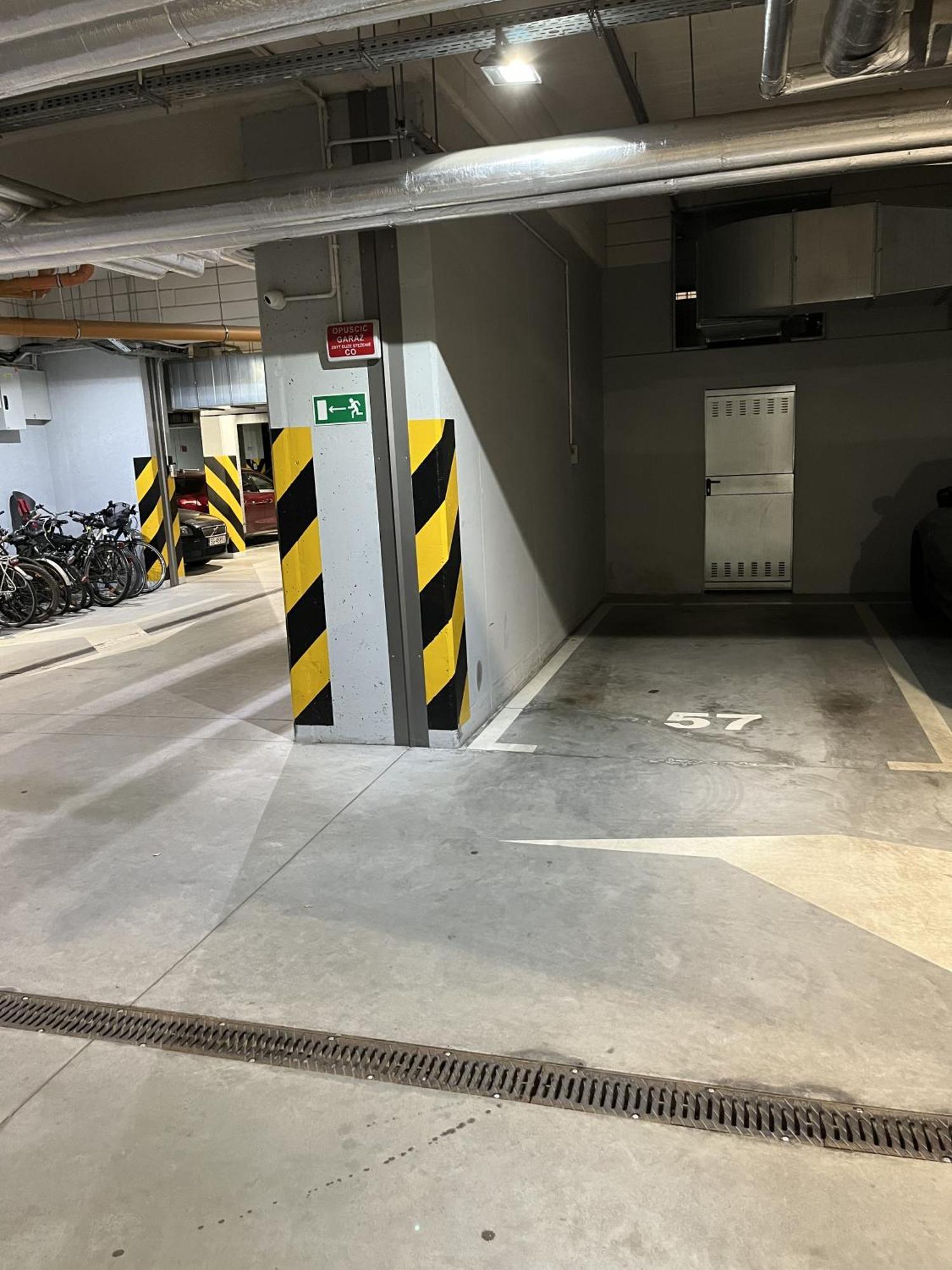 Apartament Z Tarasem Oraz Podziemnym Parkingiem Apartment Krakow Ngoại thất bức ảnh