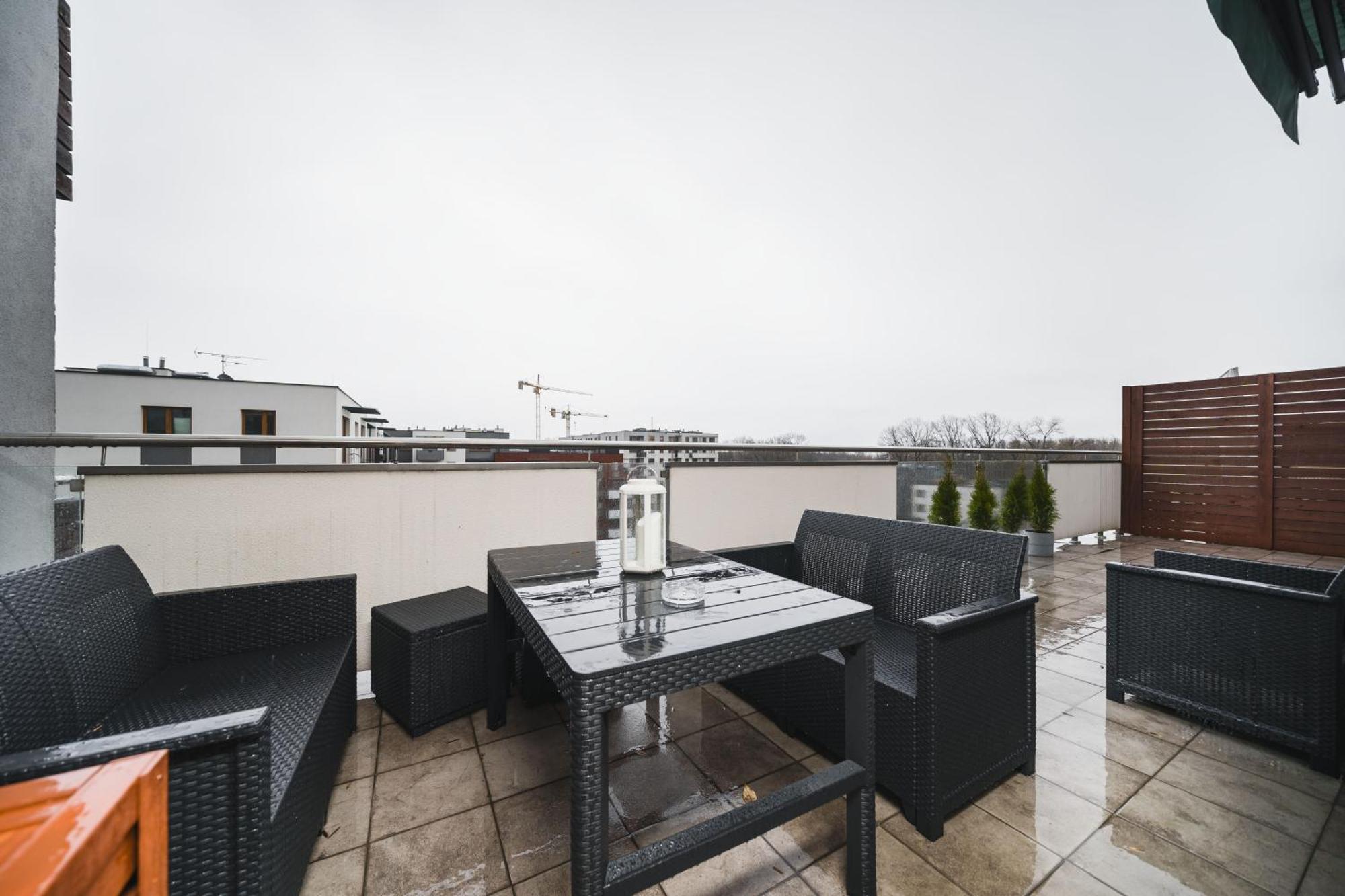 Apartament Z Tarasem Oraz Podziemnym Parkingiem Apartment Krakow Ngoại thất bức ảnh